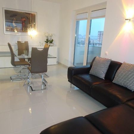 Apartament Francesca Apartment Brasov Ngoại thất bức ảnh