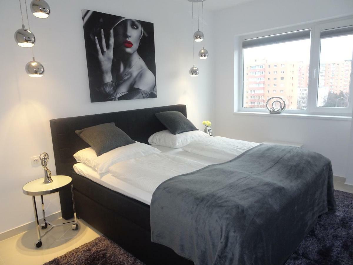 Apartament Francesca Apartment Brasov Ngoại thất bức ảnh
