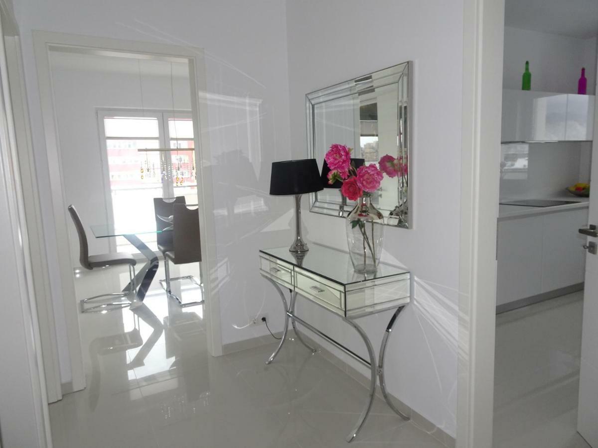Apartament Francesca Apartment Brasov Ngoại thất bức ảnh
